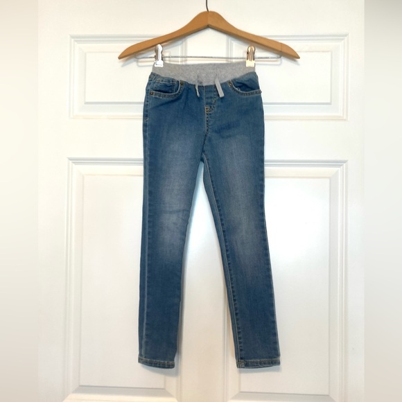 Cat & Jack Other - Cat and Jack skinny fit jeans with drawstring waist size 6